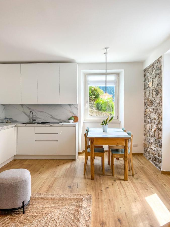 Sant'Antoni Apartments Tenno Exteriör bild